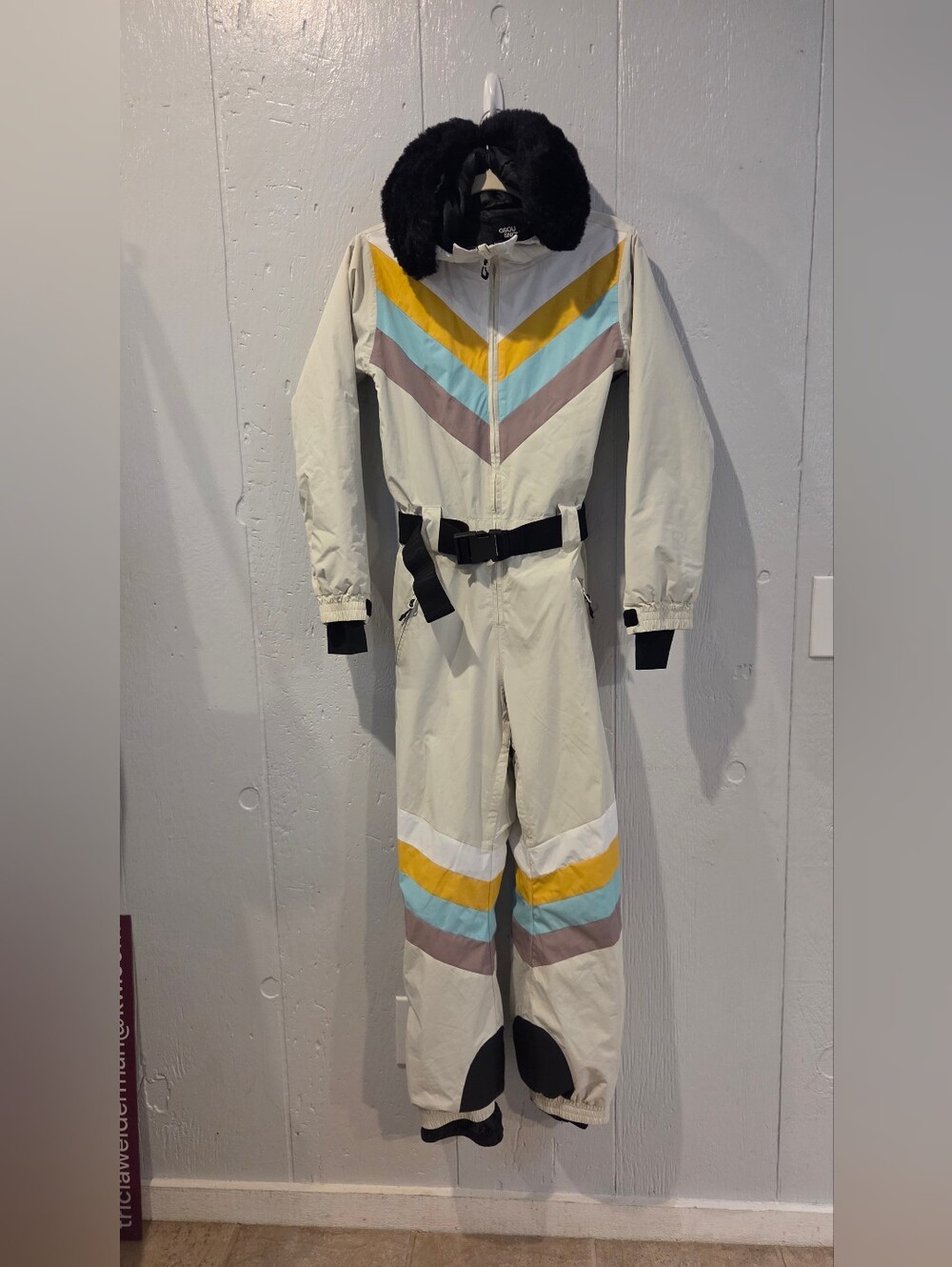Gsou Snow Cream One-Piece Ski Suit with Color Chevron Accents